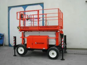 Podest nożycowy elektryczny S 2770 RT (10,3 m) / S 3370 RT (12,1 m)